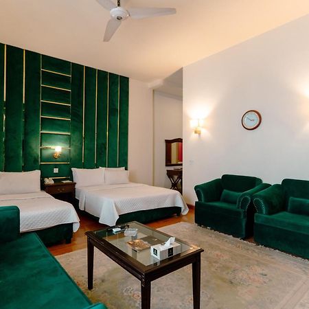 Vip House Peshawar Hotel Kültér fotó