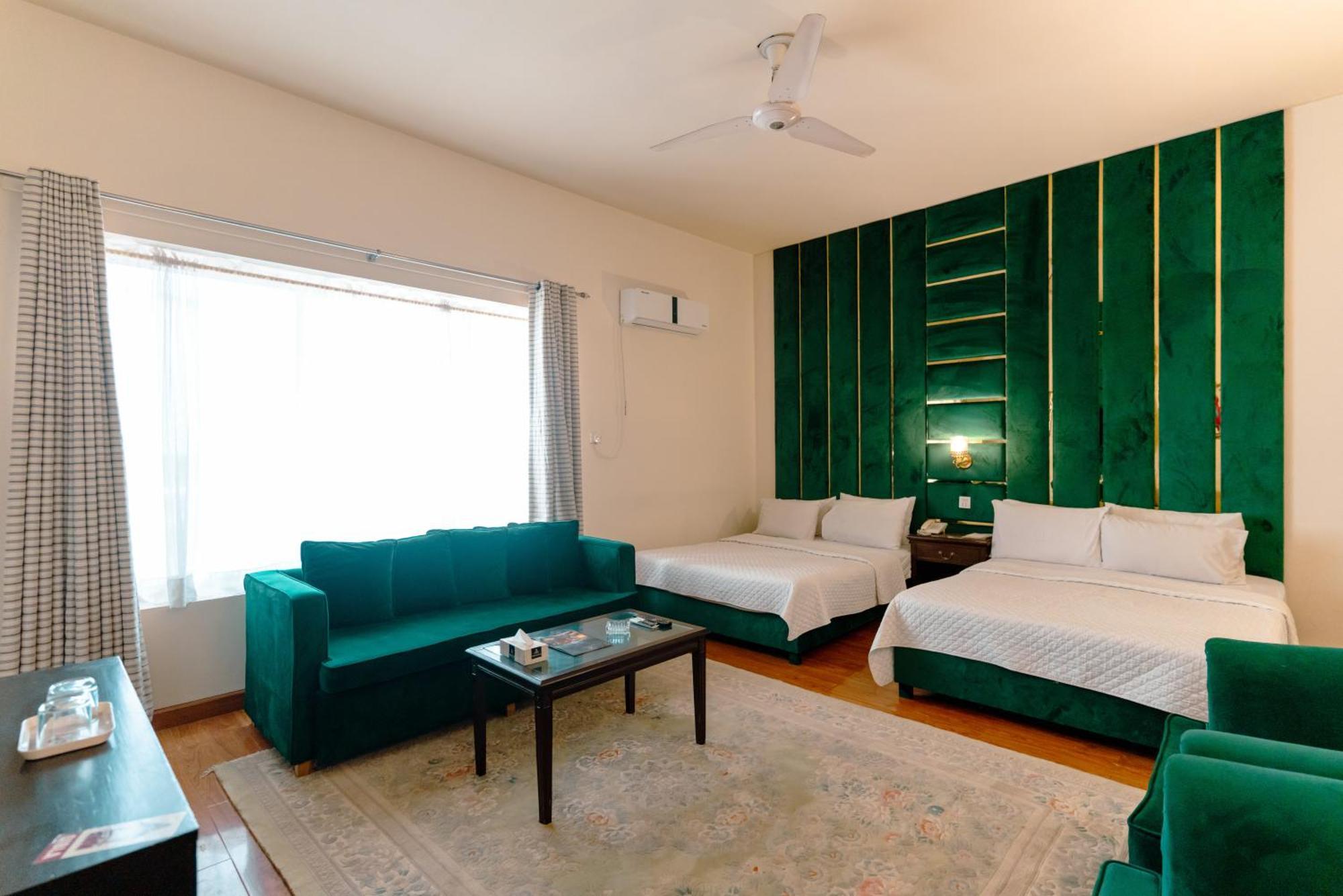 Vip House Peshawar Hotel Kültér fotó