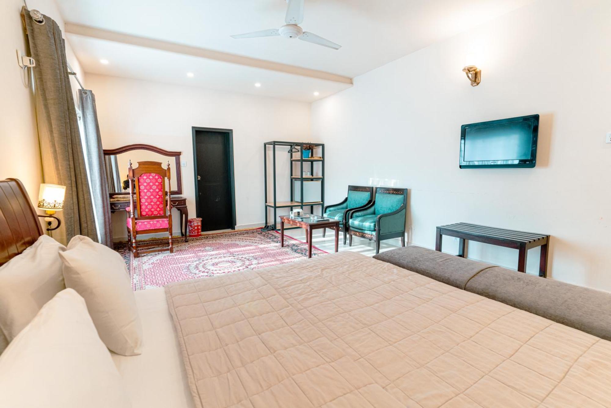 Vip House Peshawar Hotel Kültér fotó